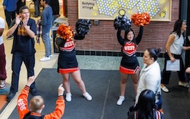  West Cheer